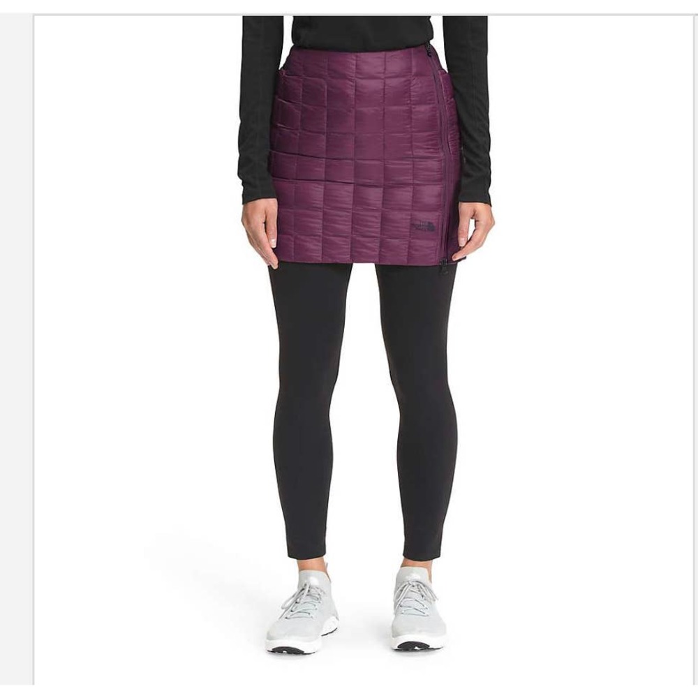 The North Face Women's ThermoBall Hybrid Skirt in Blackberry Wine Size XS